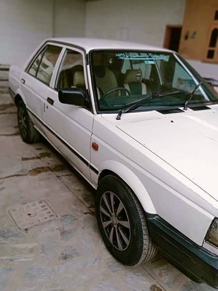 Nissan Sunny 1988 1