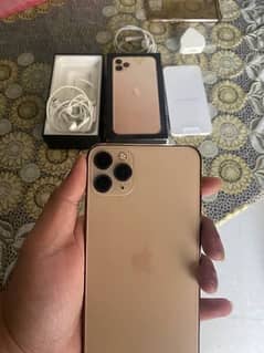 IPhone 11 pro max 256 pta approved with box 0