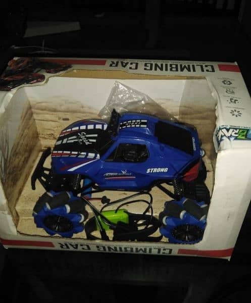 Remote control mountain climber car 2