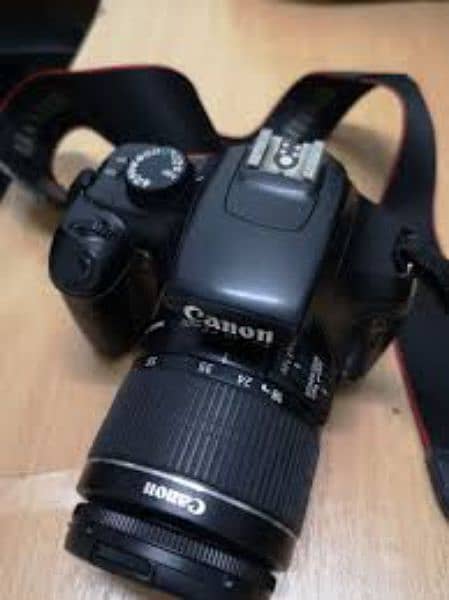 DSLR 1100D 3