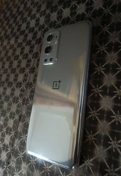 One Plus 9 Pro Silver 2