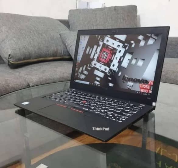 Lenovo x280 Core i7 Gen 8th 1