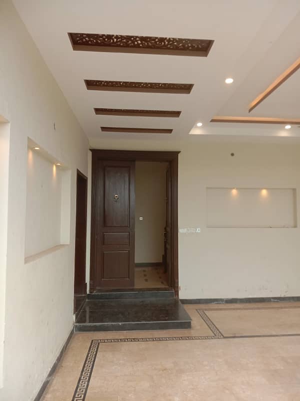 13 Marla Beautiful portion for rent in Bismillah Hot Location 1