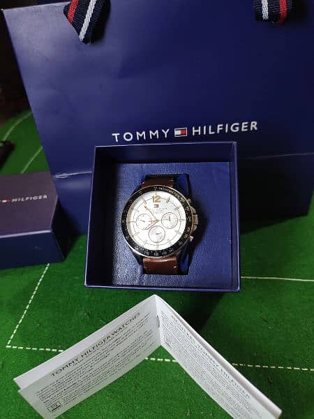 tommy Hilfiger original 7