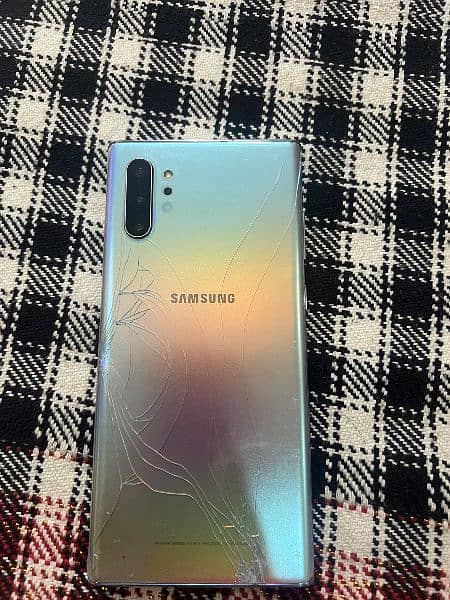 Samsung galaxy note10plus 12/256 1