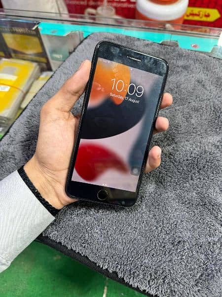 iphone 7 plus PTA 128 0