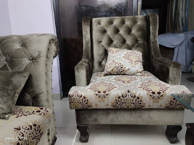 sofa set seven seater 4