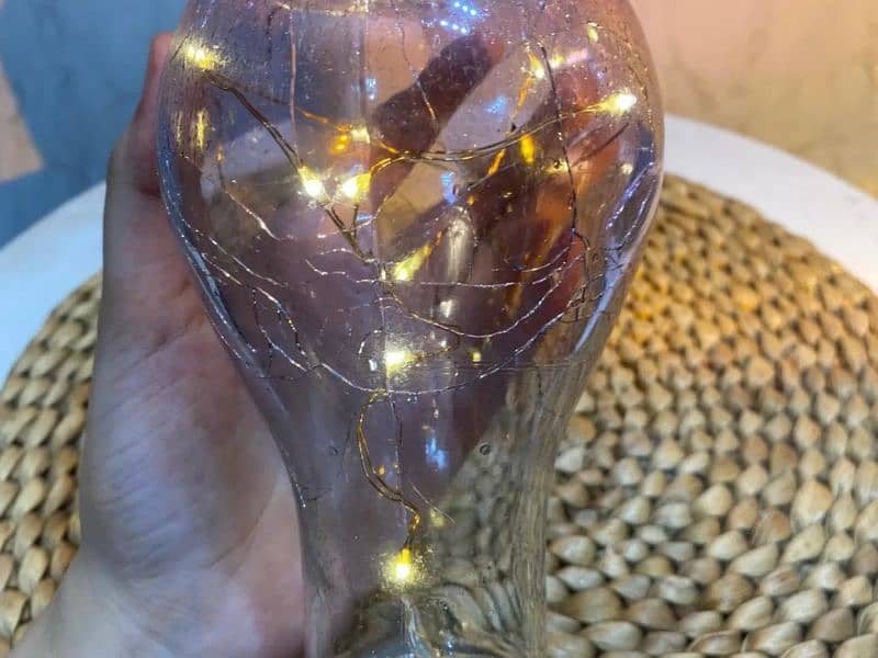 Cracked style bulb with Fairy lights 1