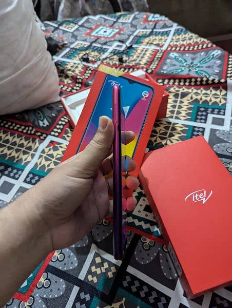 Itel Vison 1 Plus 3 GB RAM 32 GB ROM Dual Sim PTA Approved. 4