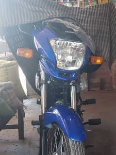 Honda brider open letter only 300 km like new 5 day use 03211069730 0