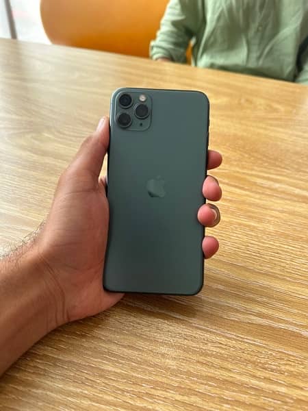 iphone 11 pro maxx 256gb 4