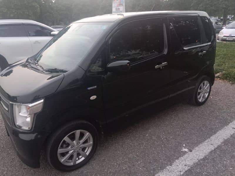 Suzuki Wagon R 2019 12