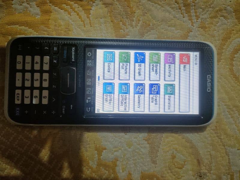 Casio graphical & scientific Calculator 0