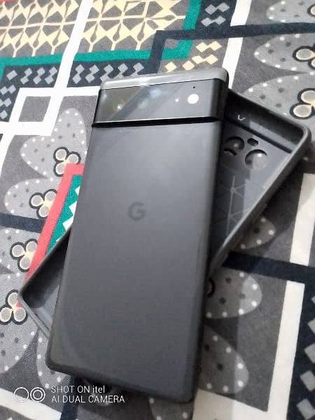 Google Pixel 6 (8 GB 128 GB) Factory Unlocked. ESim Will work 2 Months 5