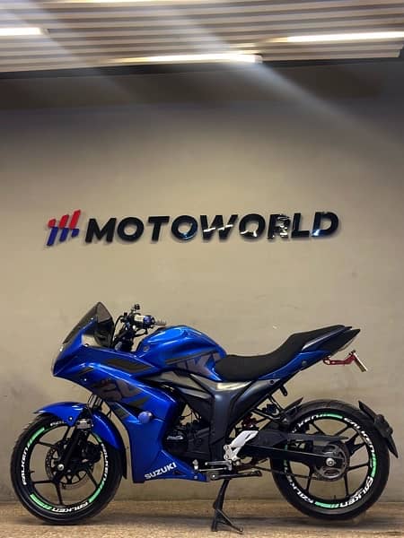 Suzuki gixxer 150cc efi engine ( sports heavy bike) 6