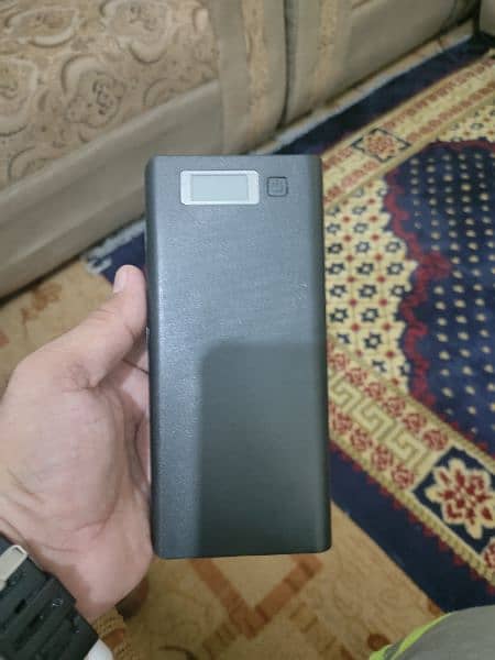 30000  mAh power Bank 7