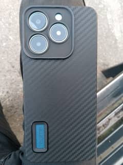 Realme C63 0