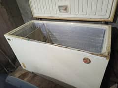 Deep freezer single door big size genuine 0