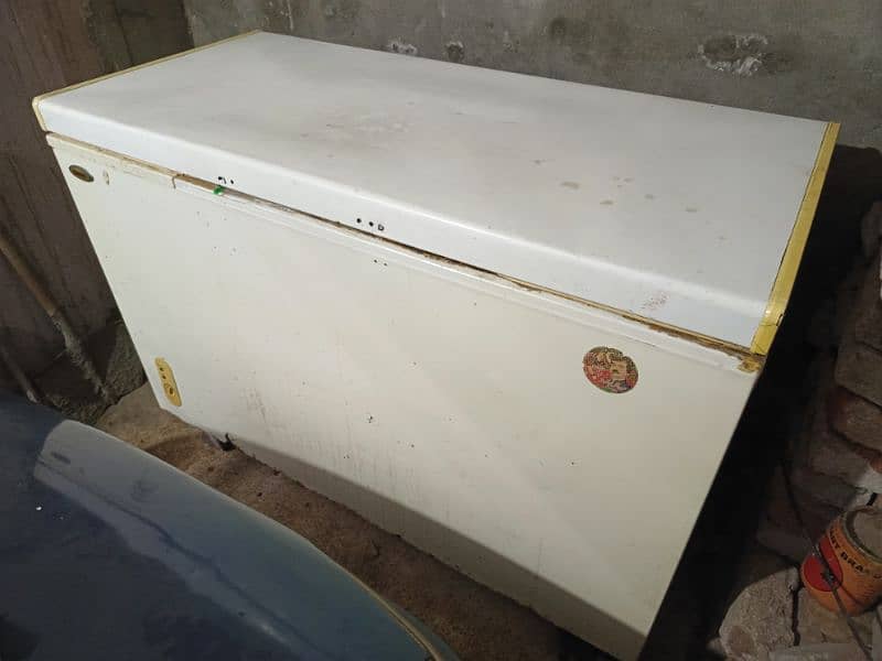 Deep freezer single door big size genuine 1