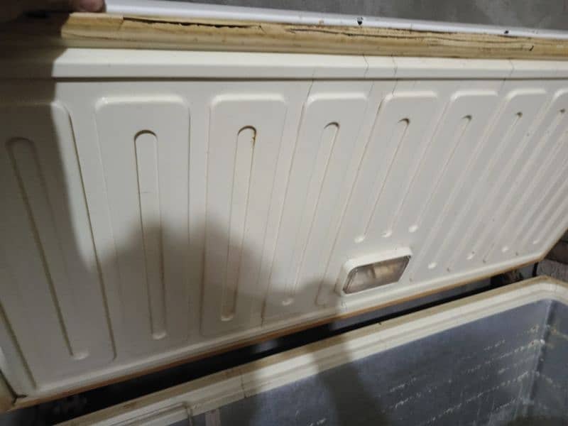 Deep freezer single door big size genuine 4