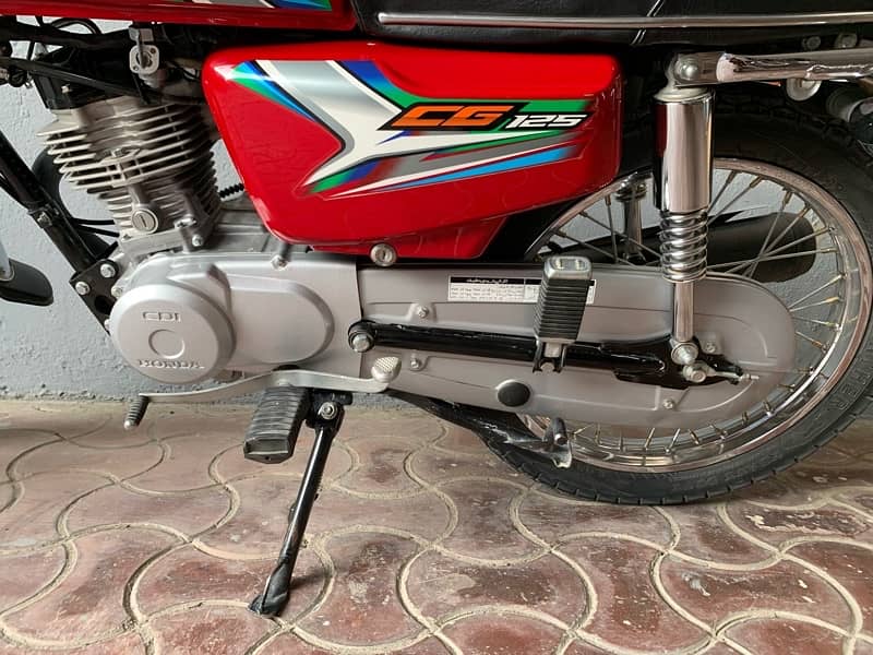 Honda 125 23 model  4880 km chala hova ha 1