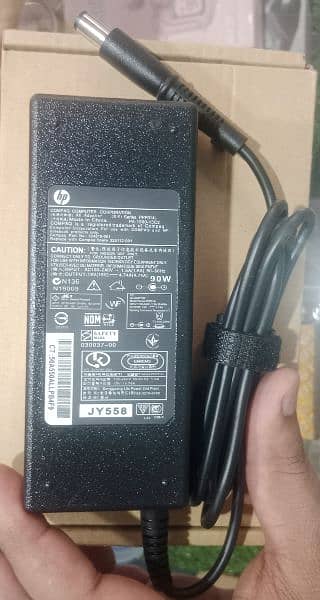 HP Laptop Charger Round Pin 90 Watts 4