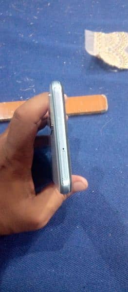 vivo Y21 condition 10 by 9 5