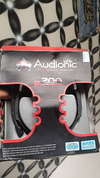 Audionic E 200 & webcam 4