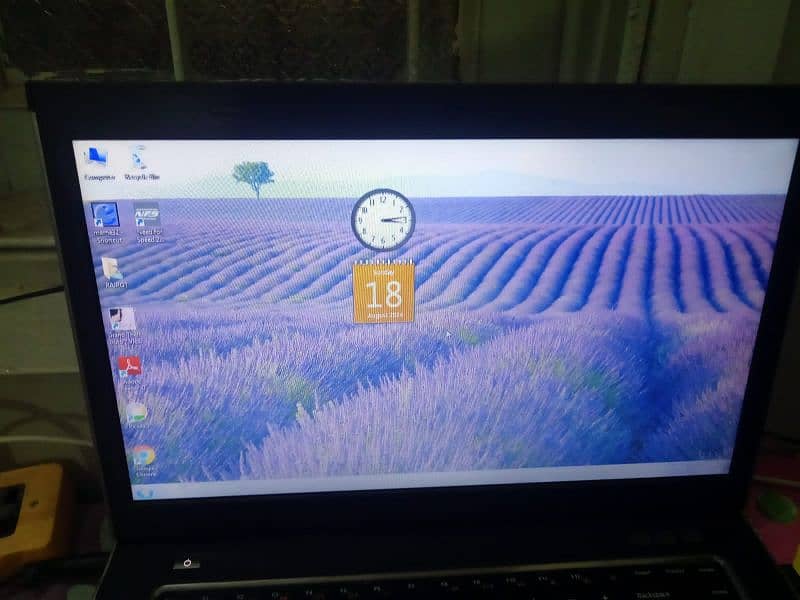 15 inch dell 4gb 320 gb 03131260112 1