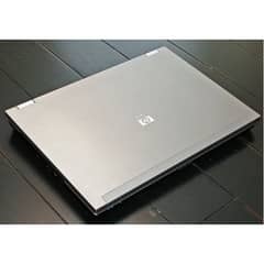 HP EliteBook 8530p! 4 GB/ 128 SSD