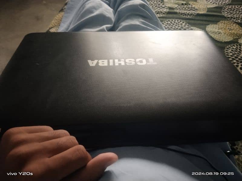 Toshiba laptop urgent sale 1