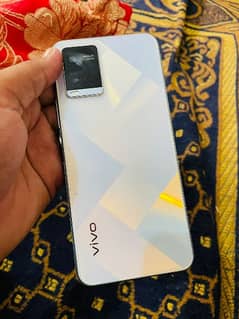 vivo y21