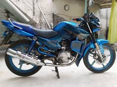 YAMAHA YBR 125. for sale. demmand 195000.