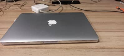 MacBook Pro 2015 | 500 GB SSD | Scratch-less | For E-Commerce Needs!