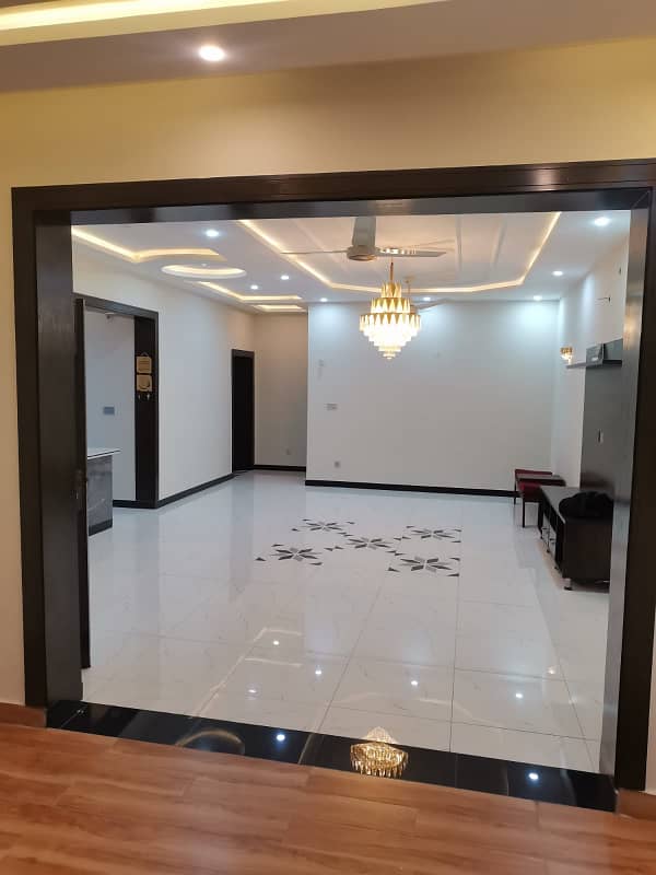 Urgent Sale 12 Marla Triple Storey New House For Sale 20