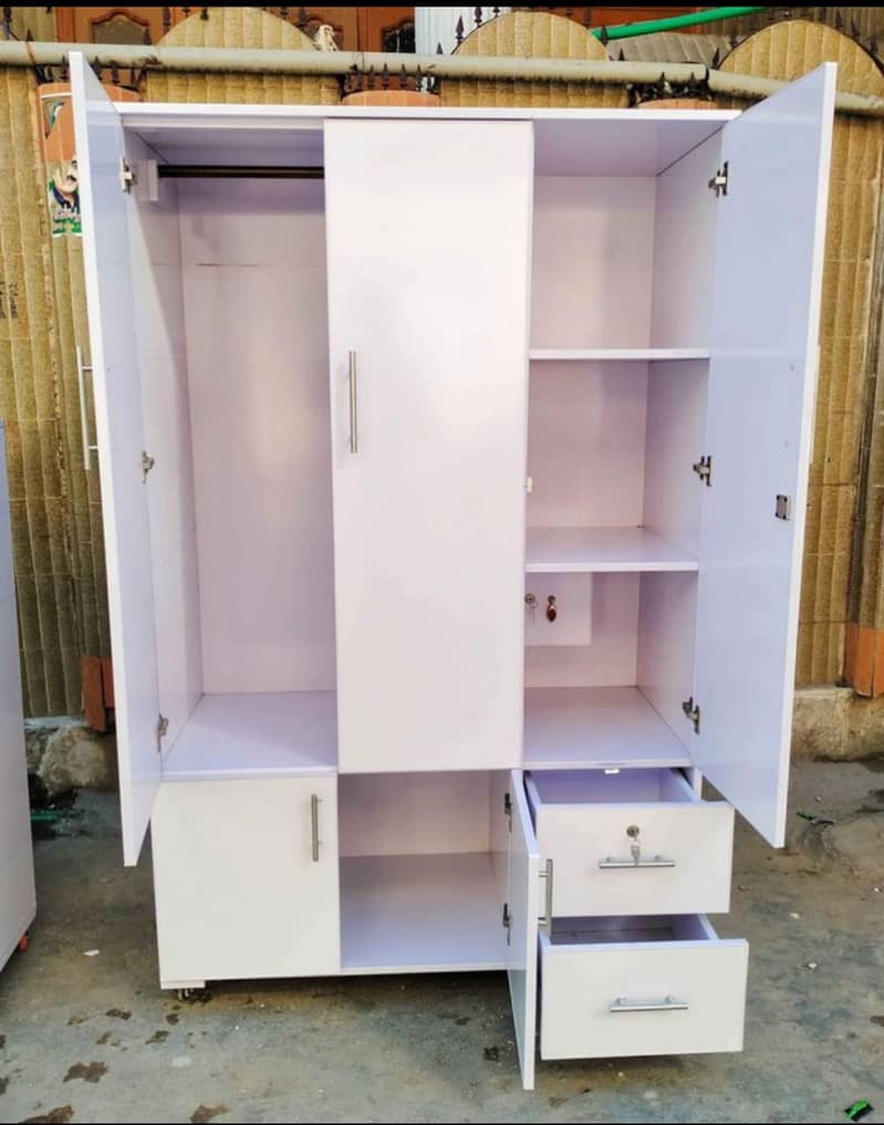 Wardrobe fo sale | Almari for sale  | wooden wardrobe 13