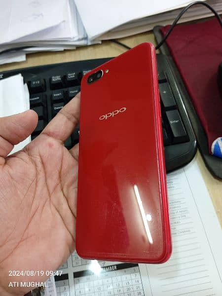 Oppo A3s for sale orgent a one ha penal change hova ha bas baki 7