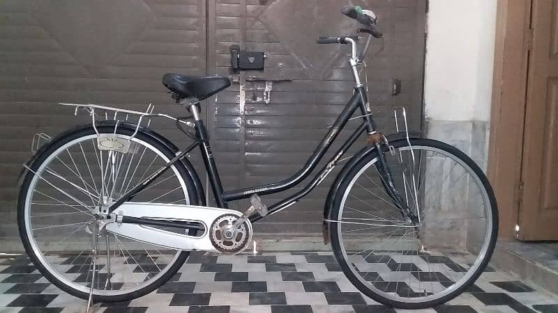 Bicycle In Excellent condition. 1