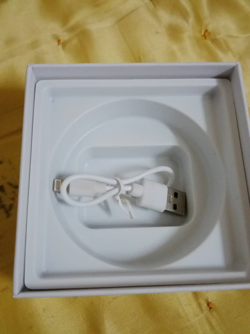 Apple airpod pro gen 3rd 5