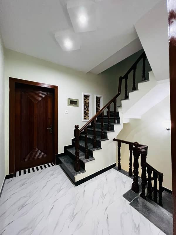 Bahria Town Phase 8, 5 Marla Brand New House Available, Ali Block, 15