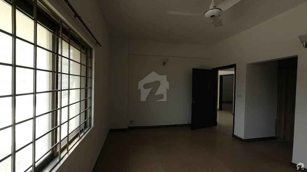 10 Marla 3 Bed Flat For Sale Askari 11 Lahore 14