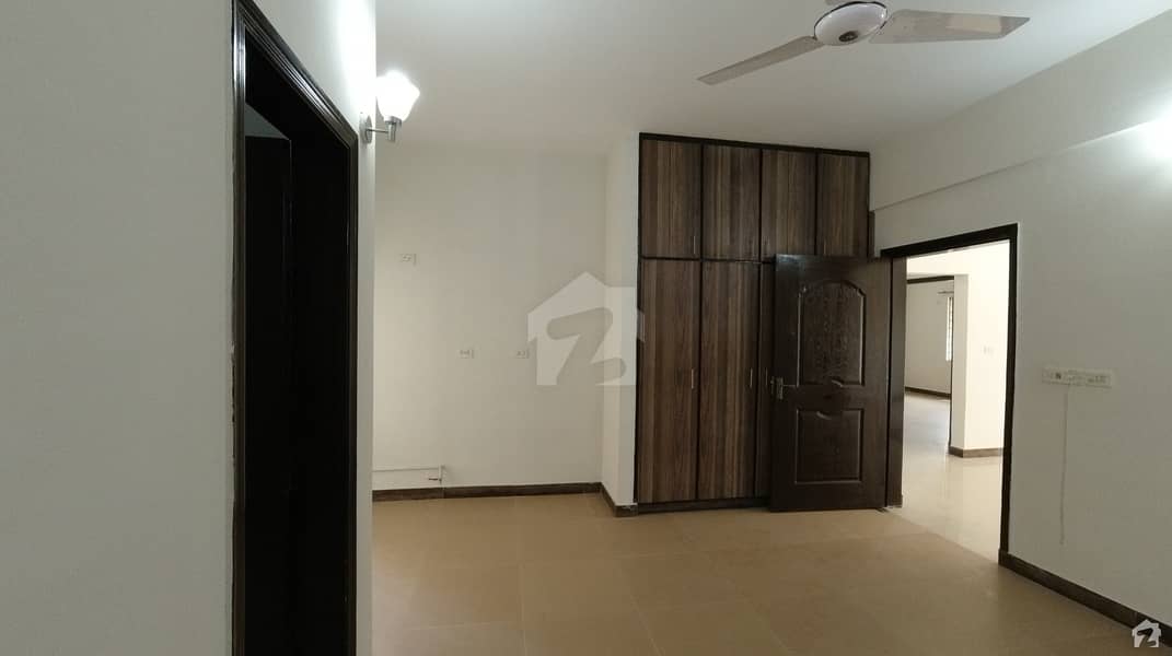 10 Marla 3 Bed Flat For Sale Askari 11 Lahore 20