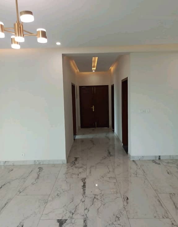 A Perfect Flat Awaits You In Askari 11 - Sector D Lahore 2