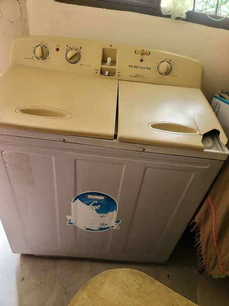 super asia washing and dryer best condition 1