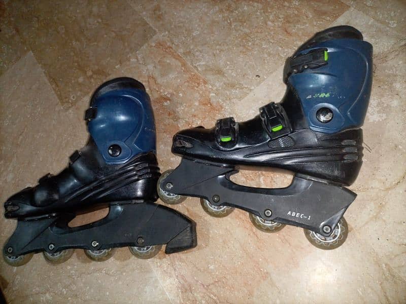 Skating Shoes for sale urgent 1