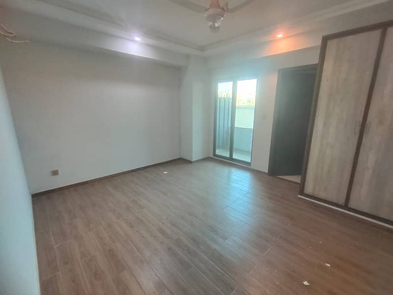 Unfurnished 1 Bedroom For Rent Top City 1 6