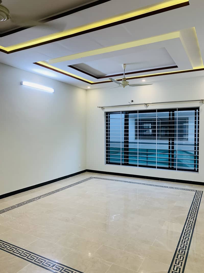 One Kanal Upper Portion For Rent In DHA Phase 2 2