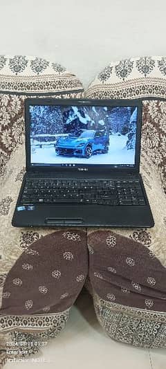 Toshiba satellite i3 4gb ram 320 gb hard 0