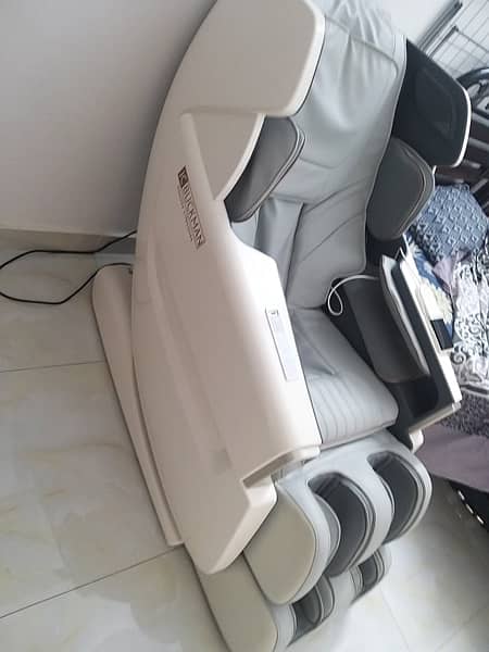 Messaging Chair/Air bags full Body massage/ heat therapy/ Gym 4