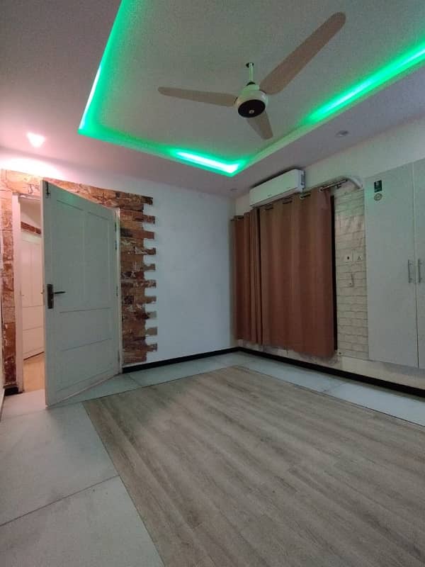 Upper Portion For Rent In E11 Islamabad 3